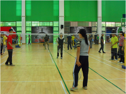 （图二）参赛选手在比赛