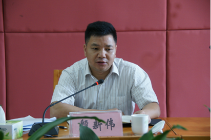 （图二）市委第七督导组副组长殷新伟同志讲话