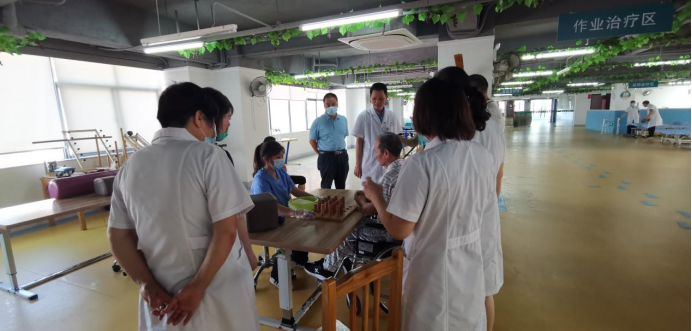 张海锋院长一行到河源三针康复医院进行调研座谈354.png