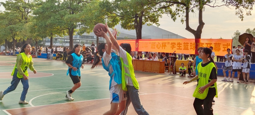 微信图片_2022111509513811.jpg